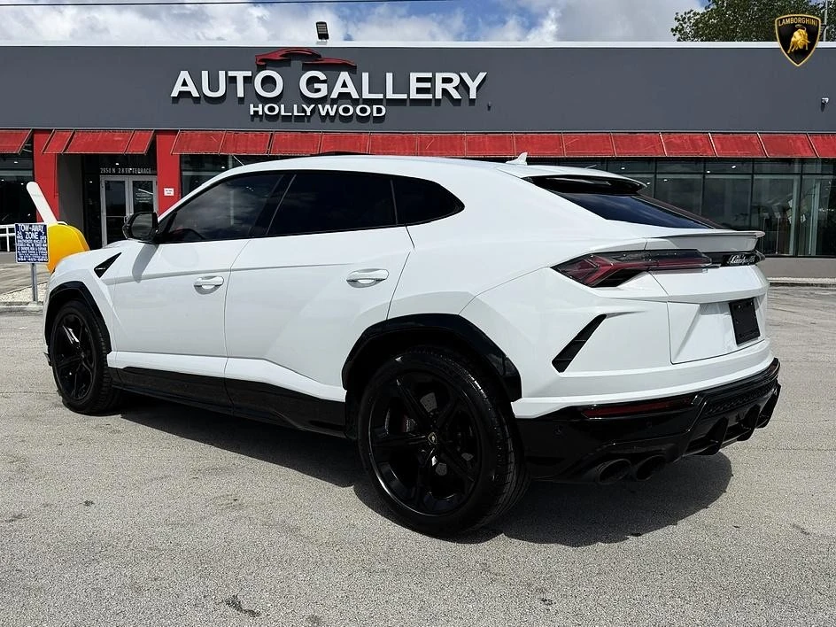 2021 Lamborghini Urus - Image 6 of 31