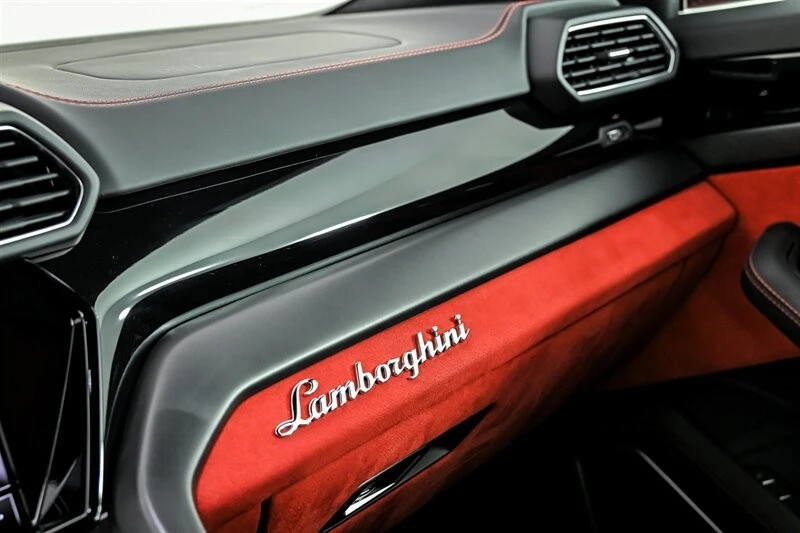 2021 Lamborghini Urus - Image 30 of 31