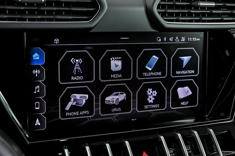 2021 Lamborghini Urus - Image 27 of 31
