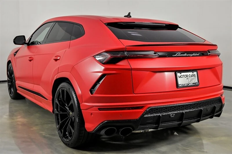 2021 Lamborghini Urus - Image 8 of 31
