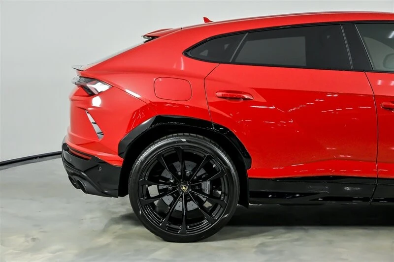 2021 Lamborghini Urus - Image 13 of 21