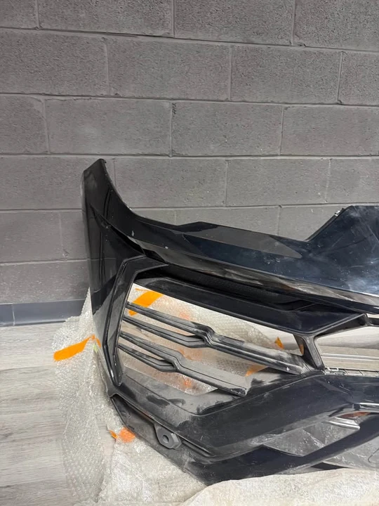 2021 Parts & Memorabilia Bodywork - Image 4 of 10