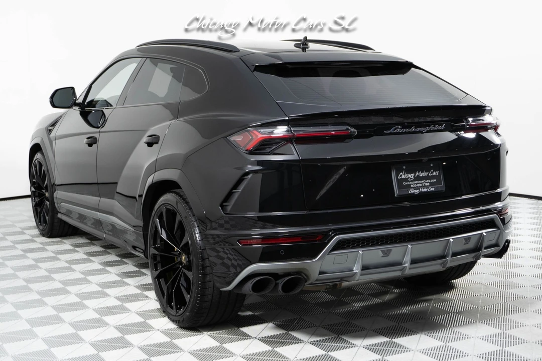 2021 Lamborghini Urus - Image 13 of 31