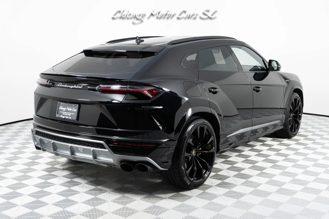 2021 Lamborghini Urus - Image 9 of 31