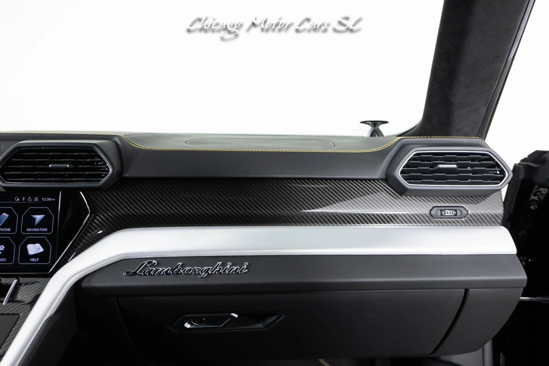 2021 Lamborghini Urus - Image 22 of 31