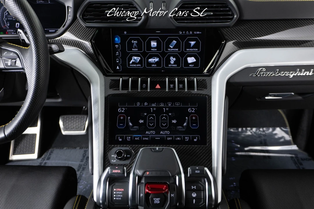 2021 Lamborghini Urus - Image 21 of 31