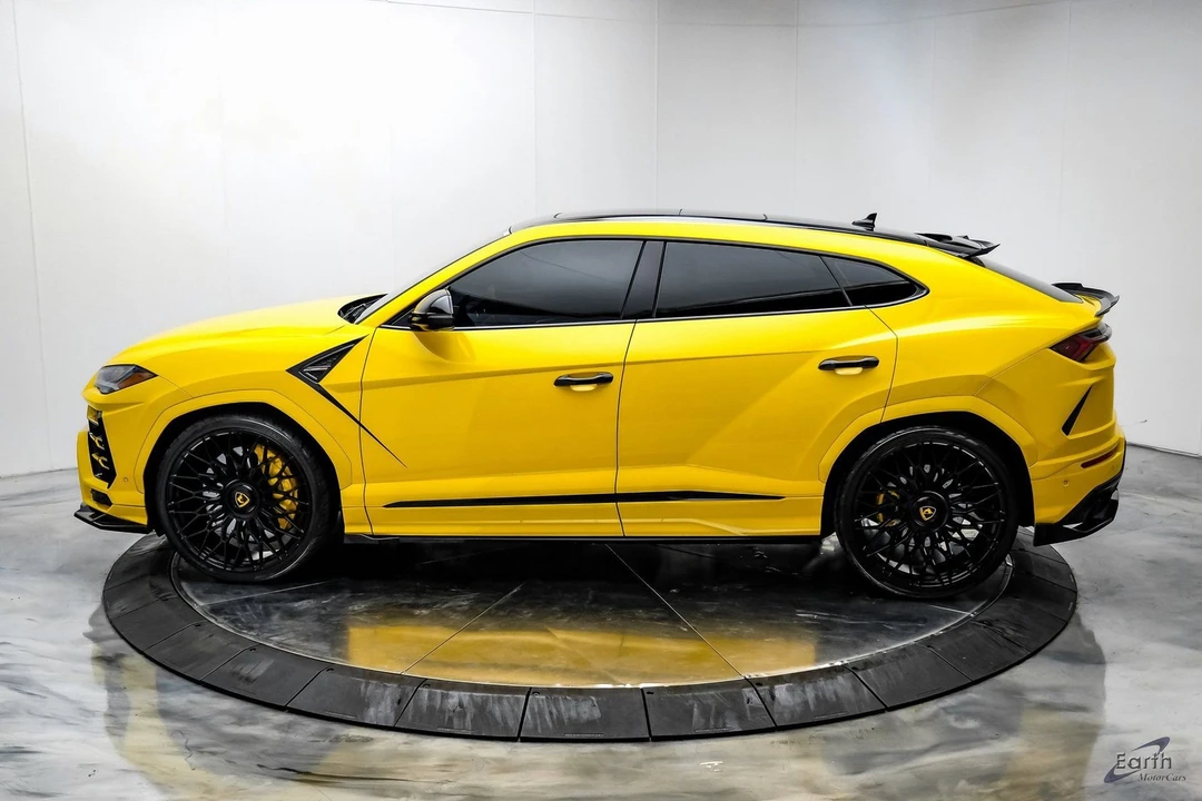 2021 Lamborghini Urus - Image 9 of 21