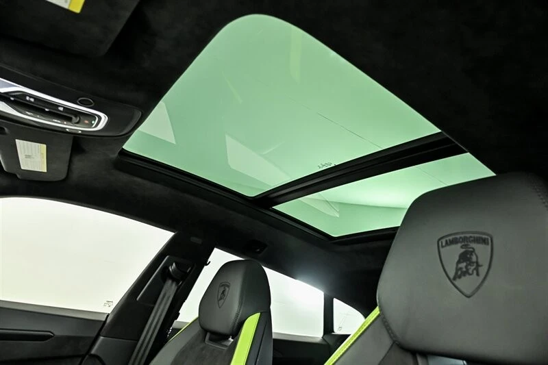 2021 Lamborghini Urus - Image 18 of 31