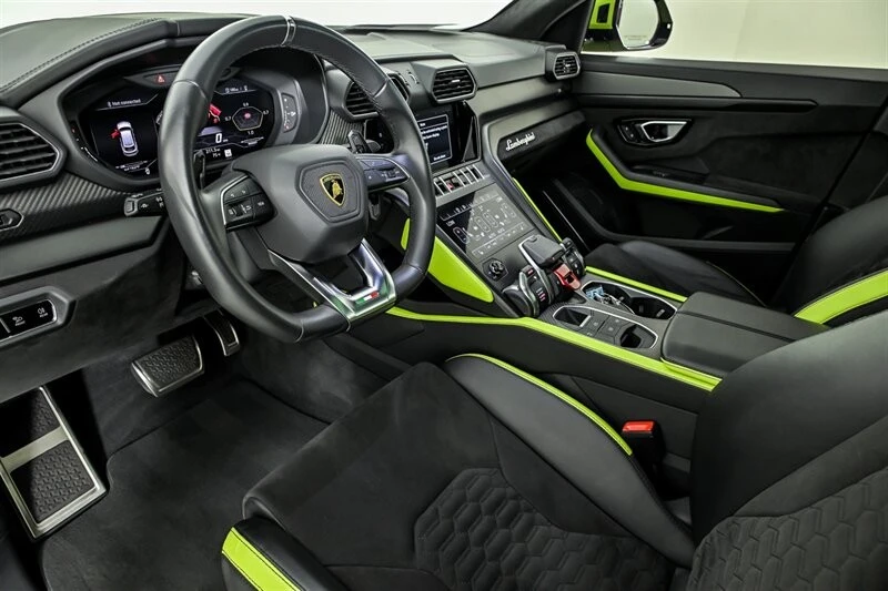 2021 Lamborghini Urus - Image 15 of 31