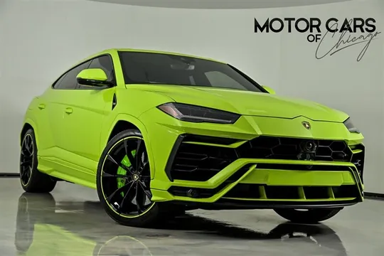 2021 Lamborghini Urus Graphite Capsule