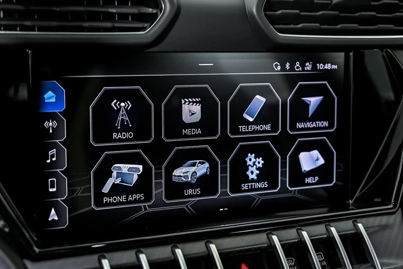 2021 Lamborghini Urus - Image 28 of 31