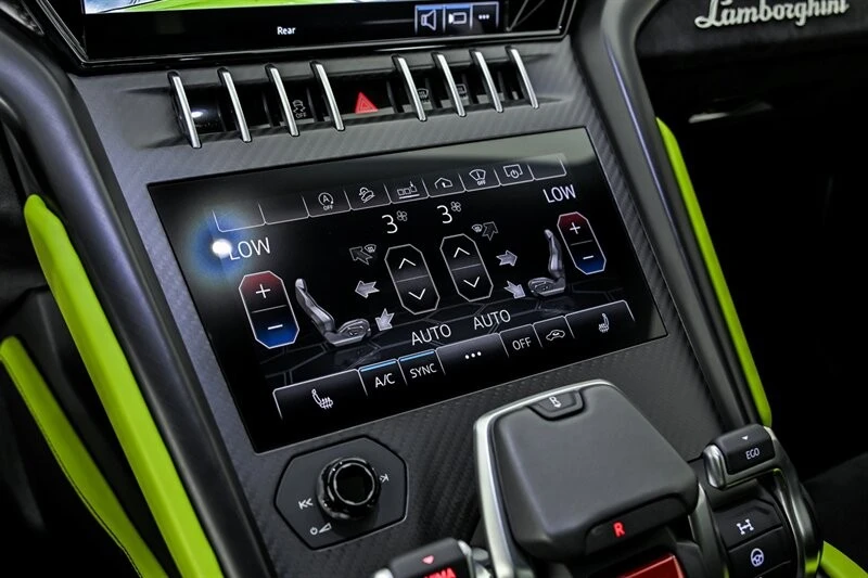 2021 Lamborghini Urus - Image 30 of 31