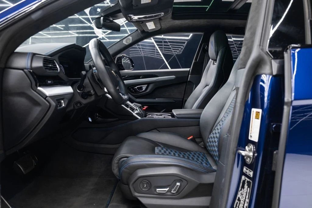 2021 Lamborghini Urus - Image 18 of 21