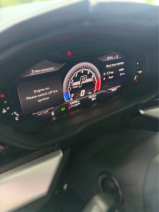 2021 Lamborghini Urus - Image 10 of 17