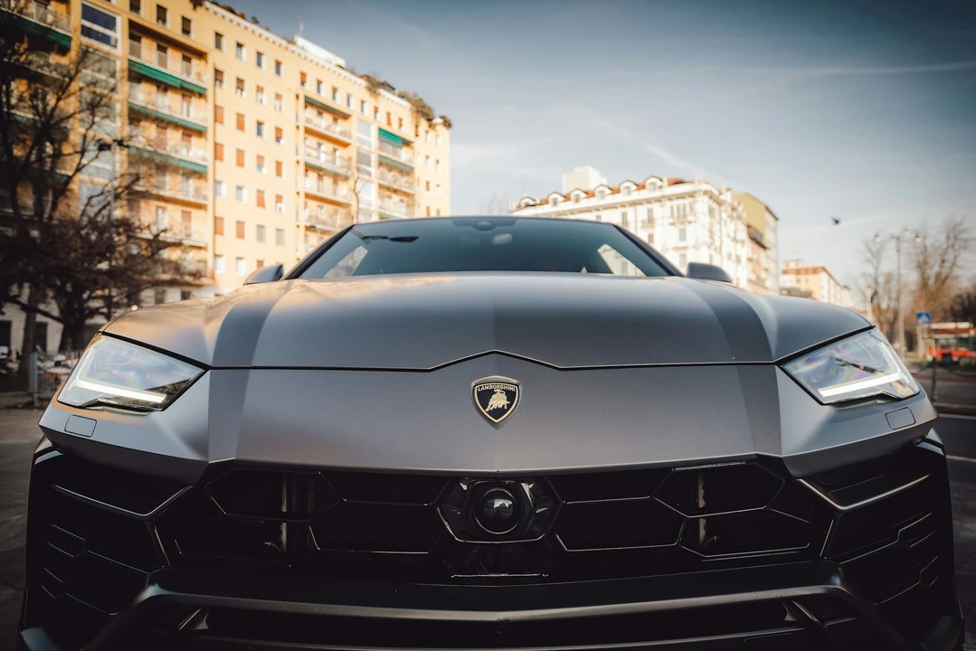 2021 Lamborghini Urus - Image 19 of 21