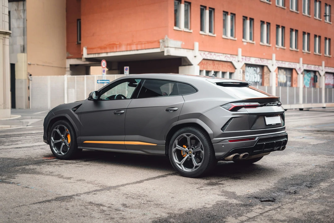 2021 Lamborghini Urus - Image 13 of 21