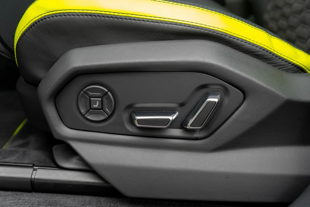 2021 Lamborghini Urus - Image 19 of 31