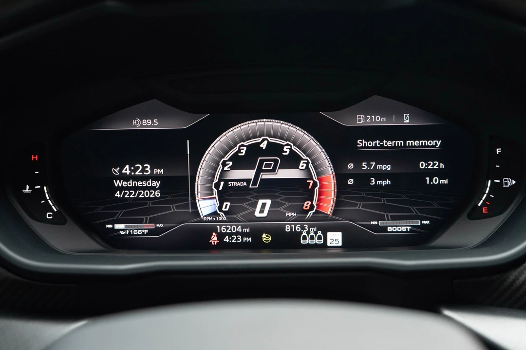 2021 Lamborghini Urus - Image 16 of 31
