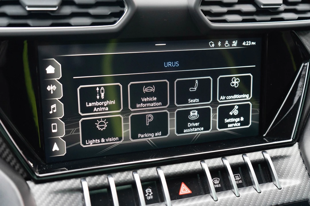 2021 Lamborghini Urus - Image 25 of 31