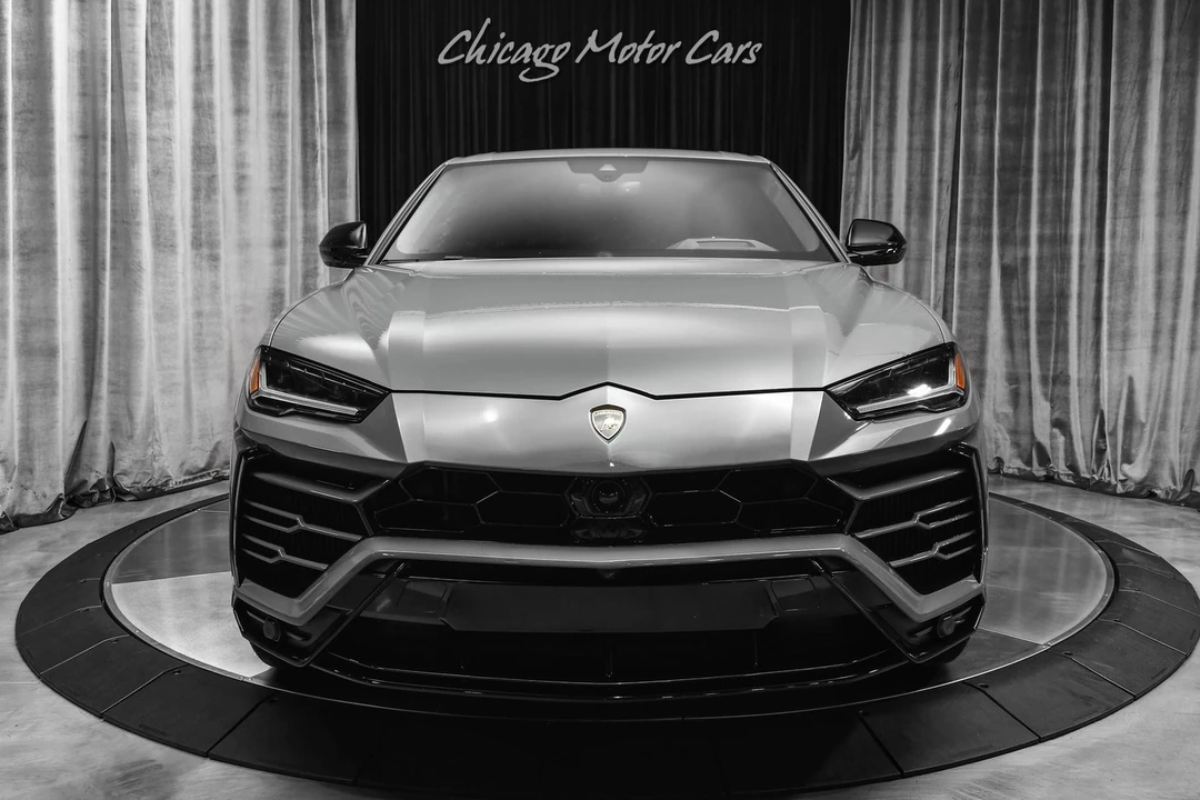 2021 Lamborghini Urus - Image 7 of 31