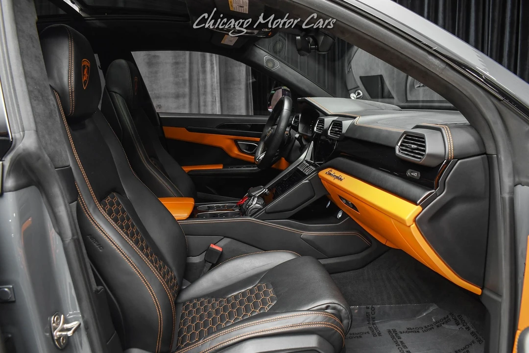2021 Lamborghini Urus - Image 24 of 31