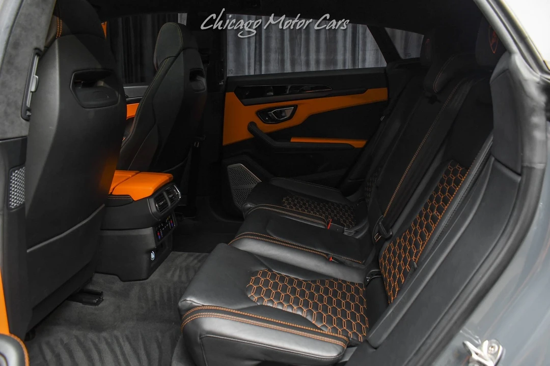 2021 Lamborghini Urus - Image 29 of 31