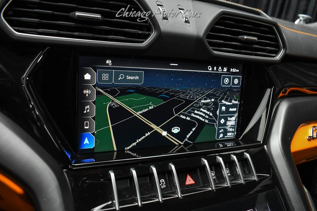 2021 Lamborghini Urus - Image 13 of 31