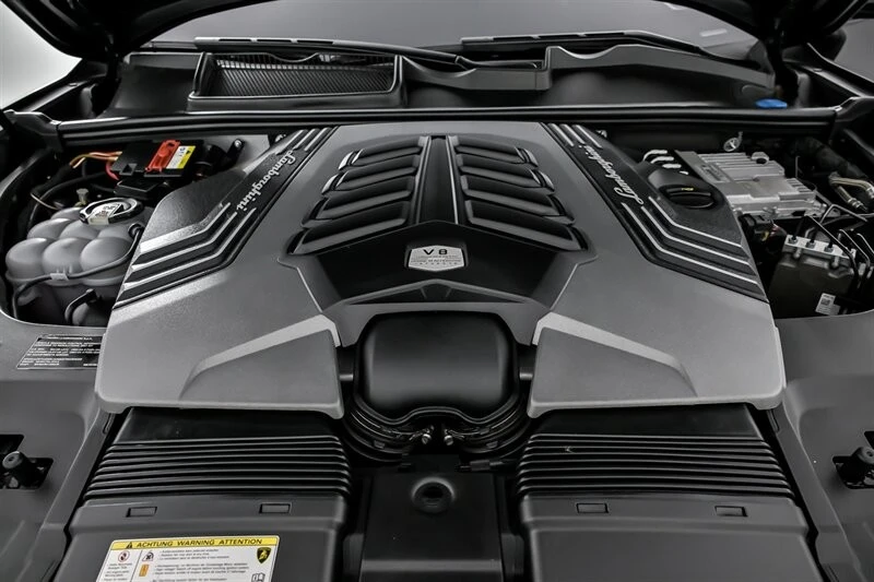2021 Lamborghini Urus - Image 17 of 21