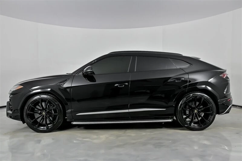 2021 Lamborghini Urus - Image 8 of 21