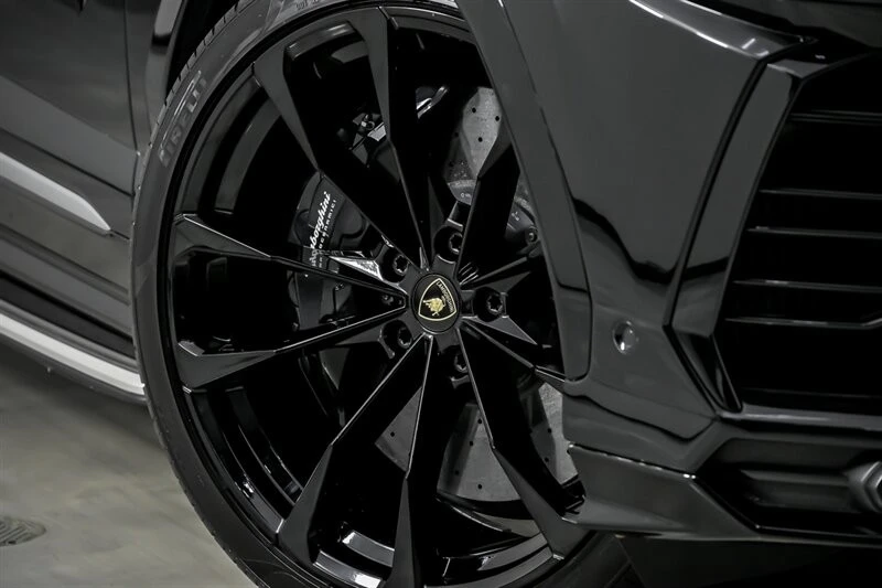 2021 Lamborghini Urus - Image 4 of 21