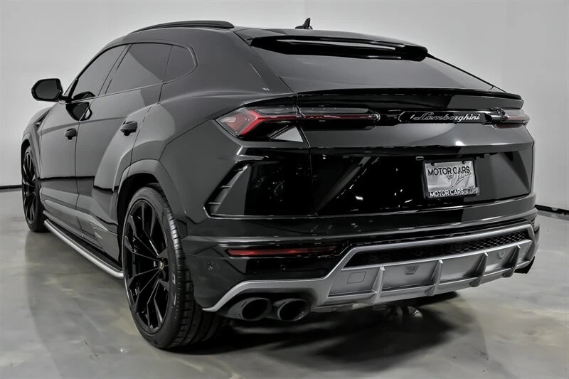 2021 Lamborghini Urus - Image 10 of 21