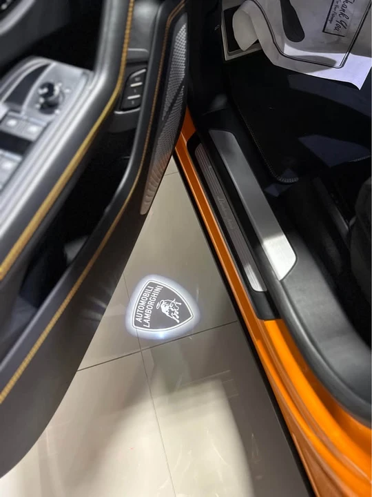 2021 Lamborghini Urus - Image 6 of 8