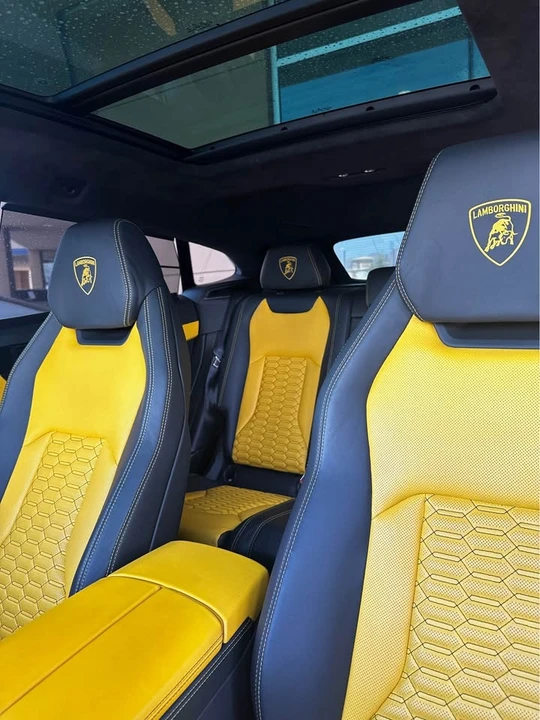 2021 Lamborghini Urus - Image 7 of 12