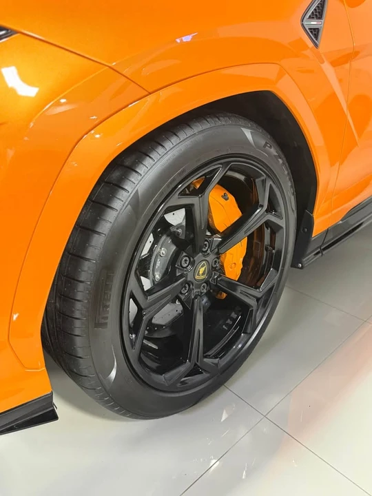 2021 Lamborghini Urus - Image 3 of 6