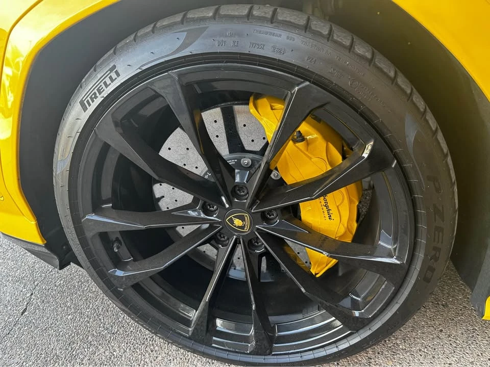 2021 Lamborghini Urus - Image 4 of 12