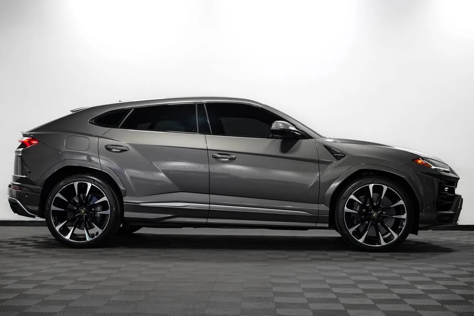 2021 Lamborghini Urus - Image 5 of 18