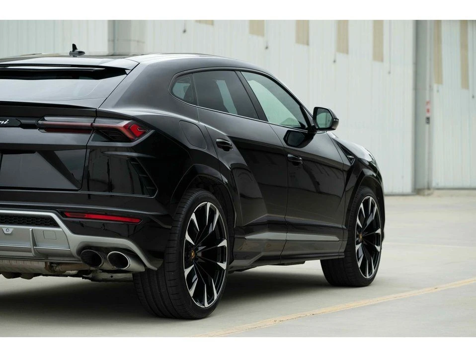 2021 Lamborghini Urus - Image 15 of 20