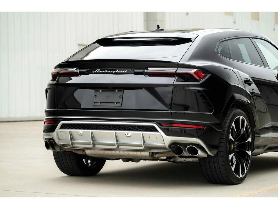 2021 Lamborghini Urus - Image 18 of 20