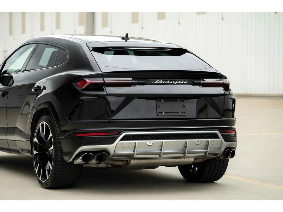 2021 Lamborghini Urus - Image 17 of 20