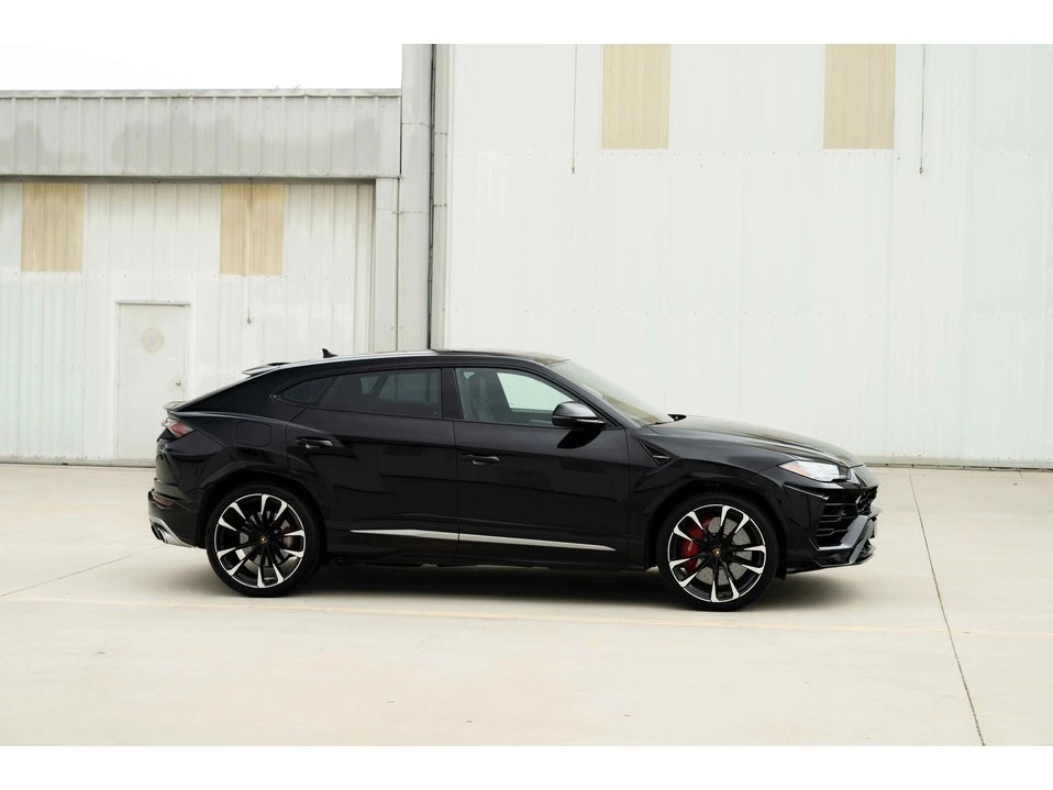 2021 Lamborghini Urus - Image 6 of 20