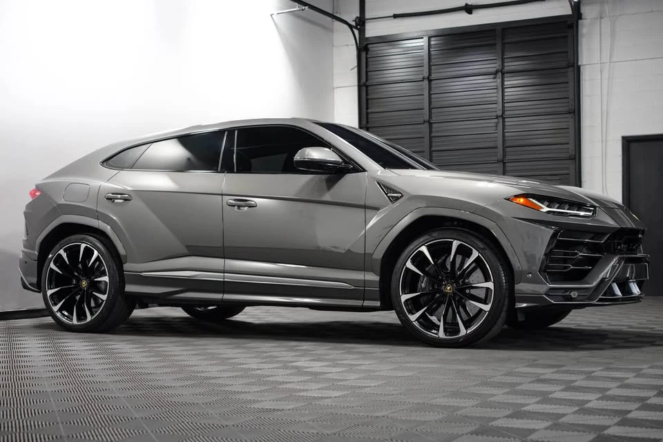 2021 Lamborghini Urus - Image 4 of 18