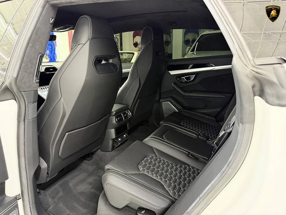 2021 Lamborghini Urus - Image 19 of 20