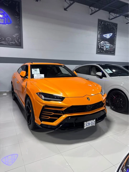 2021 Lamborghini Urus - Image 2 of 5