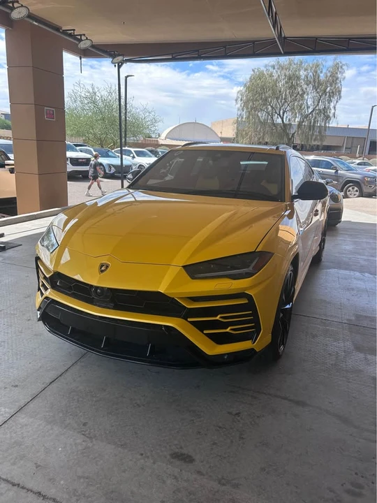 2021 Lamborghini Urus - Image 6 of 6