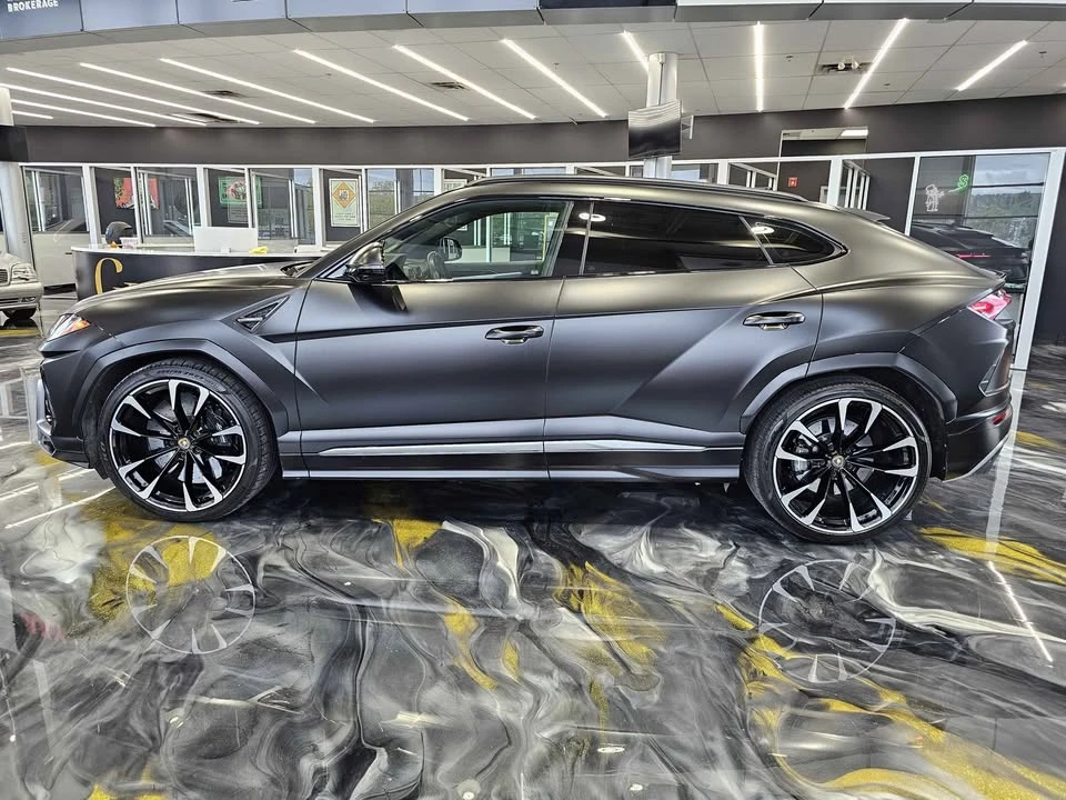 2021 Lamborghini Urus - Image 3 of 15