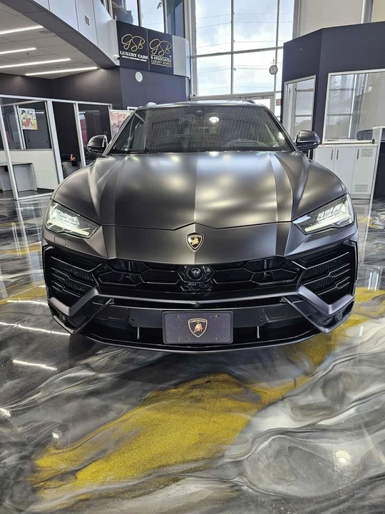 2021 Lamborghini Urus - Image 2 of 15