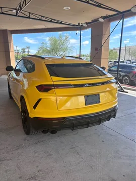 2021 Lamborghini Urus