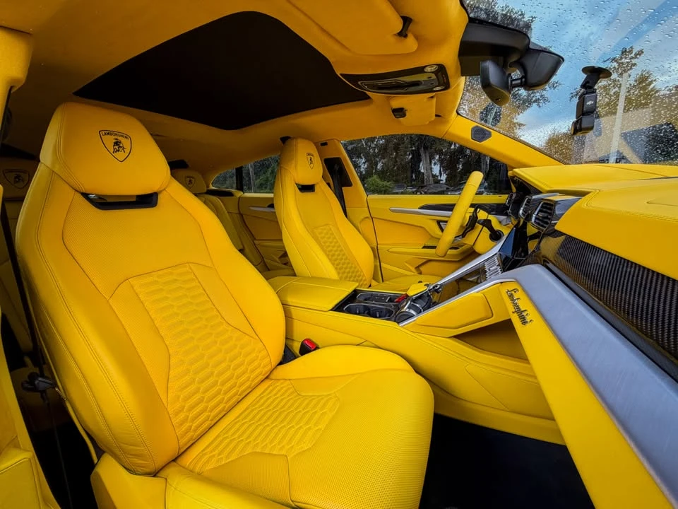 2021 Lamborghini Urus - Image 14 of 15