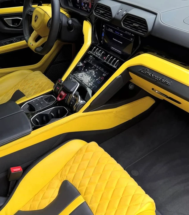 2021 Lamborghini Urus - Image 7 of 11