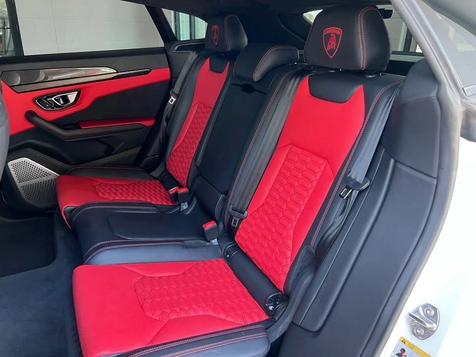 2021 Lamborghini Urus - Image 10 of 15